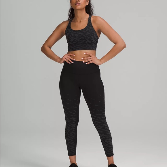 Lululemon Wunder Under - Size 6 - Picture 3 of 7